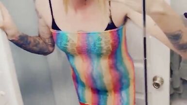 Rainbow Girl Loves to Fuck - 9 image