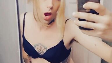 Lingerie Tranny Gets Horny For Cock - 10 image