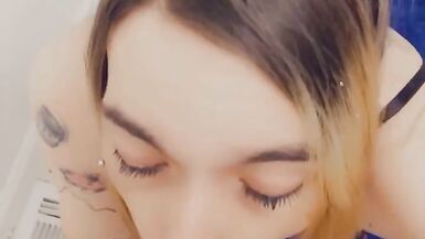 Lingerie Tranny Gets Horny For Cock - 13 image