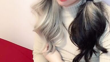 Cute femboy does masturbation with a tight knit - 7 image