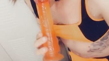 Yoga Gym Bunny Wants Sex - 4 image