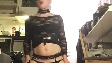 Sissy trapslut with huge dildo and dancing - 6 image