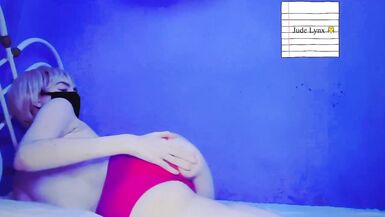 FTM TRANSGENDER FORGETS THE CAMERA ON WHILE HE MASTURBATES - 4 image