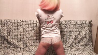 Crossdresser sissy posing, masturbated and cum - 4 image