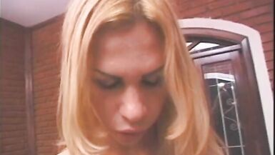 Cute tranny slut hardcore fucks hunk on sofa and cums - 3 image