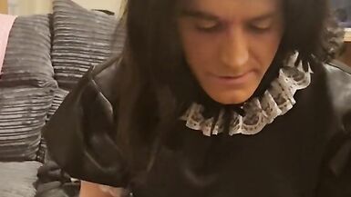 doing my make up - 7 image