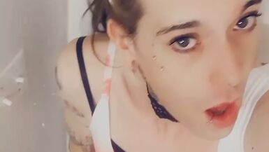 Summer Dress Slut wants to suck Studs off