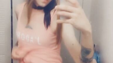 Pretty Pink Tranny Wants To Wrap Her Lips Around Big Cocks - 11 image