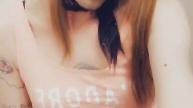 Pretty Pink Tranny Wants To Wrap Her Lips Around Big Cocks - 13 image