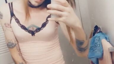 Pretty In Pink Feminine Trans Wants To Play - 6 image