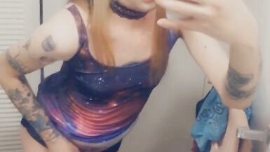 Galaxy Girl Loves Sex - 7 image