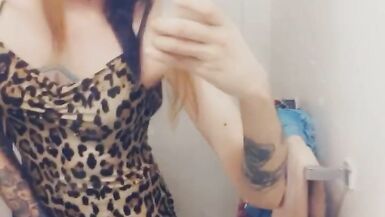 Cheetah Girl Wants To Feel Your Cock - 9 image