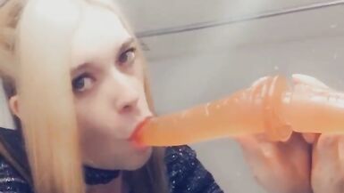 Cutie Wants To Suck You Off - 8 image