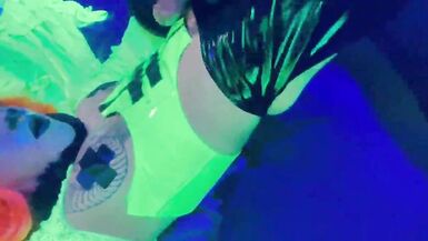 TRASHQVEEN: GOTH BUNNIE SOLO FACIAL - 15 image