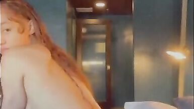 black shemale porn - 7 image