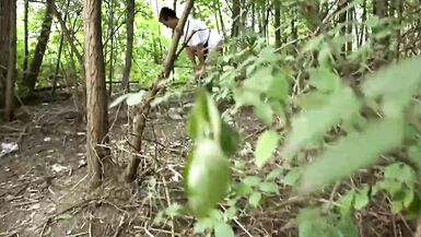 Hot sex outdoor for a nasty slut - 2 image