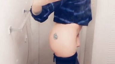 Super Cute Girl Strips while Rubbing her Clitty - 8 image