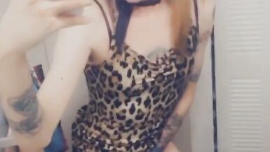 Cheetah Girl Going Through Heat - 12 image