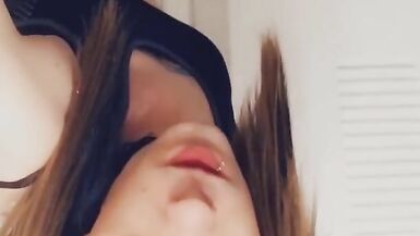 Sexy Gym Bunny Wants To Play - 3 image