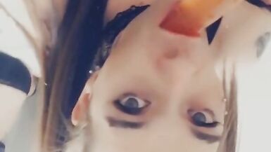 Sexy Gym Bunny Wants To Play - 8 image