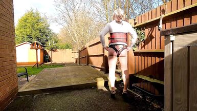 amateur sexy crossdresser kelly cd feeling horny on a saturday morning - 10 image