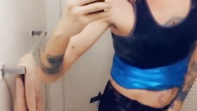 Club Girl Cosplay Likes To Tease - 14 image