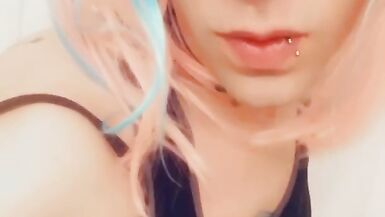 Club Girl Cosplay Likes To Tease - 15 image