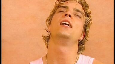 Mature mom fucked by inexperienced cock - 1 image