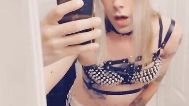 Hot Emo Girl Fingering Herself in Sexy Lace Lingerie - 6 image