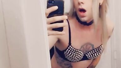 Alternative Girl Fingering Herself - 7 image