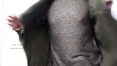 Blond trans girl plays with toy and cums on counter - 2 image