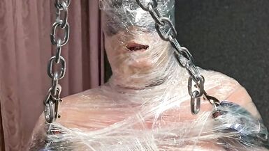 Mrs Samantha en Mummie Marina, inpakken tot een sex-speelpop, en spelen maar! - 7 image