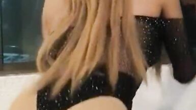 Tranny  sensual dancing as batgirl - 5 image