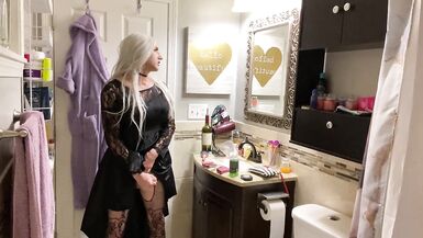 Emo Crossdresser Puts on Buttplug and Jerks Off - 9 image