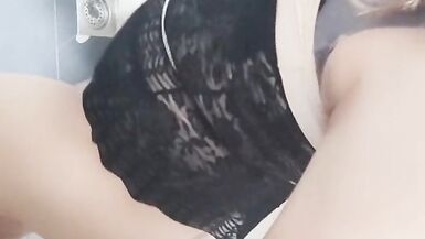 Asian cd solo in toilet using dildo - 13 image