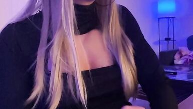 Crossdressing Gamer Jerks Off - 10 image