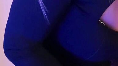 Crossdressing Gamer Jerks Off - 12 image