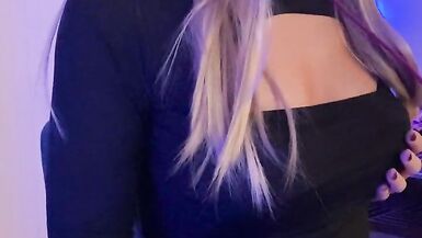 Crossdressing Gamer Jerks Off - 8 image