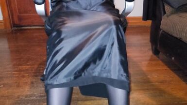 Long black lined office skirt - 14 image