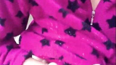 Transexual Street Hooker only see clients on the streets quick blowjobs and - 5 image