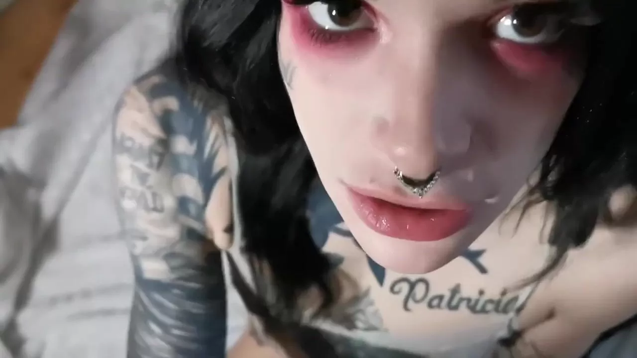 Tattooed goth ts bunny blowjob (more on of) watch online pic