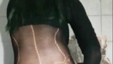 Indian shemale double penitration (dildo) - 4 image