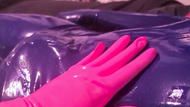 breathplay with gasmask - 5 image