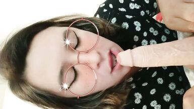 linda chica-t me pruebo mi vestido nuevo y un dildo que me llena toda - 7 image