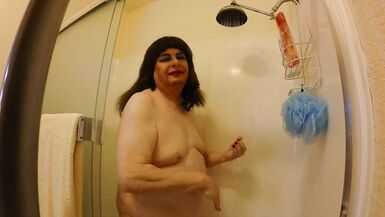 Sexy Shower with Michele Thompson - 10 image