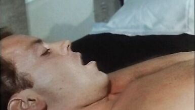 Le voglie anali di Milly D'Abbraccio - Episode 1 - 5 image