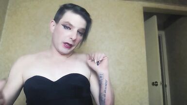 Eva: The Lipstick Diva Ep. 1 Smoke and Chat - 7 image