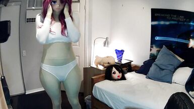 Miki & Celli Pt1! Kigurumi doll Miki shows you her zentai covered body! Under she is fully rubber! - 8 image