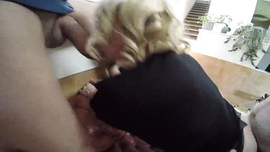 Group sex for three shemales - 7 image