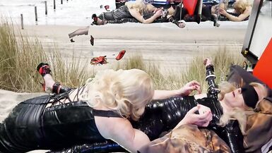 Marina teases her Sexdoll Samantha